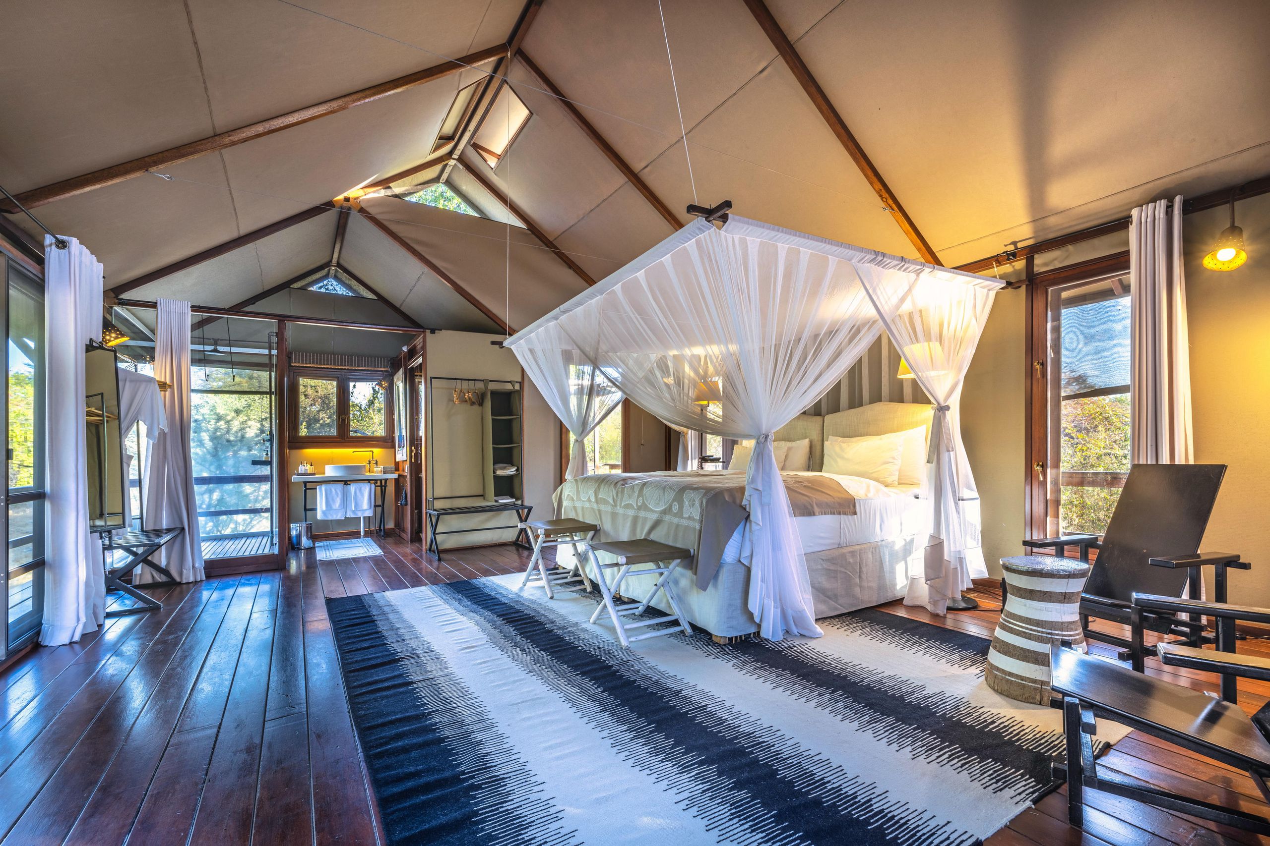 Mushara Outpost Bungalow Interior